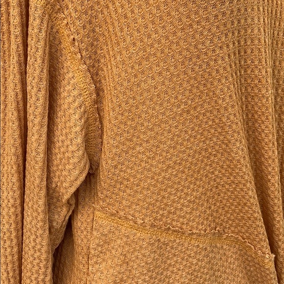 ❌DONATED❌Mustard Yellow Long Sleeve Raw Edging Waffle Tie Tunic Top - Picture 6 of 8